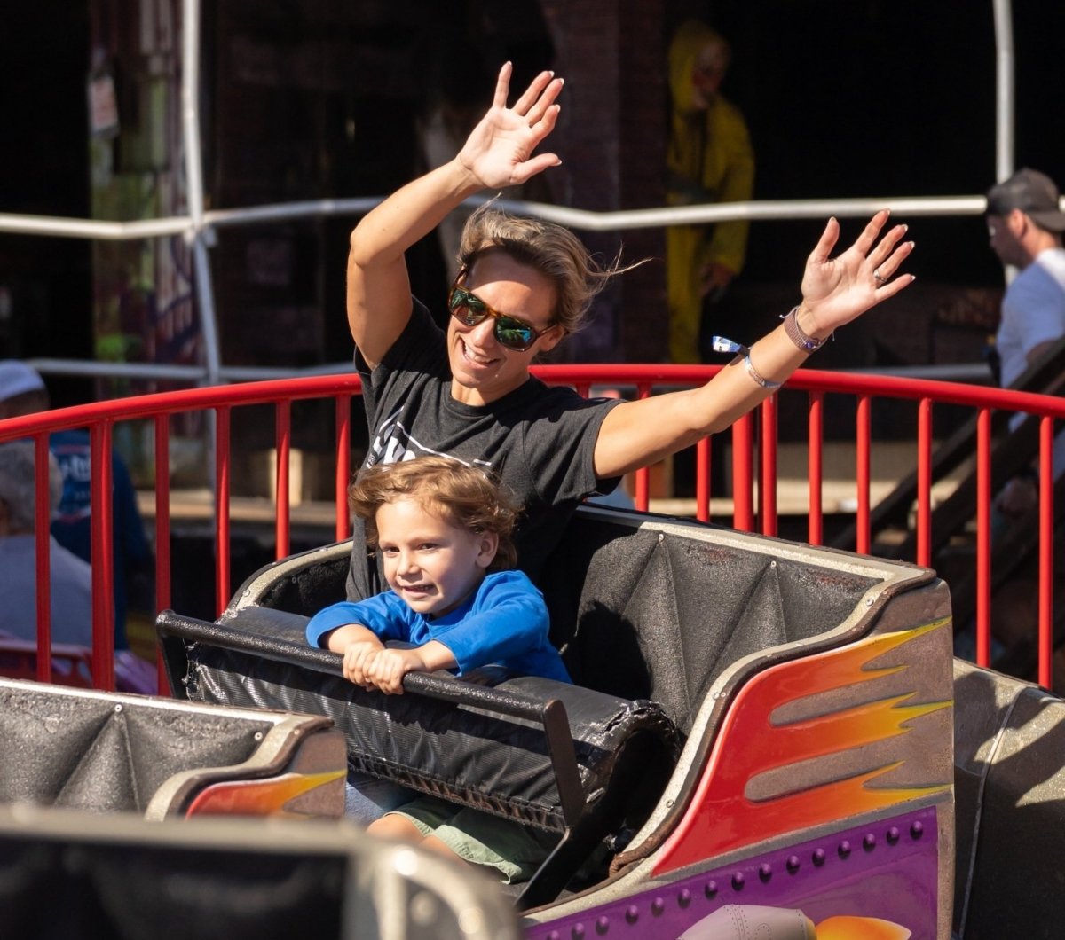 Amusement rides at Country Calling